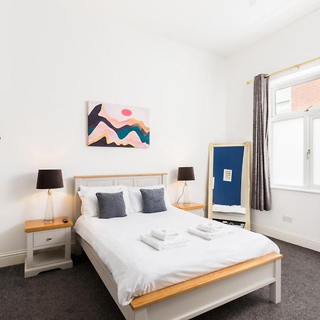 1-Bedroom Apartment In Leamington Spa With Free Parking Eksteriør billede