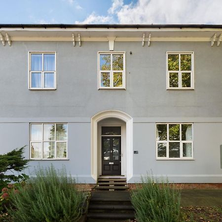 1-Bedroom Apartment In Leamington Spa With Free Parking Eksteriør billede